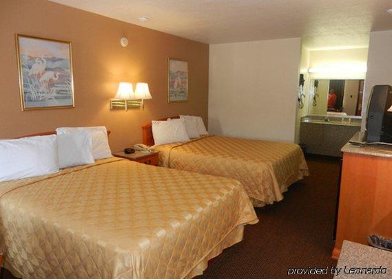 Red Roof Inn Nacogdoches Chambre photo