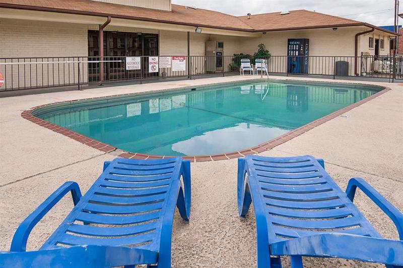 Red Roof Inn Nacogdoches Extérieur photo